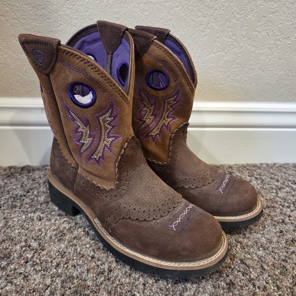 Ariat Kids Boots in Brown and Purple - Size 6.5B